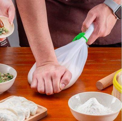 CleanBake – Teigkneten ohne Verschmutzungen!