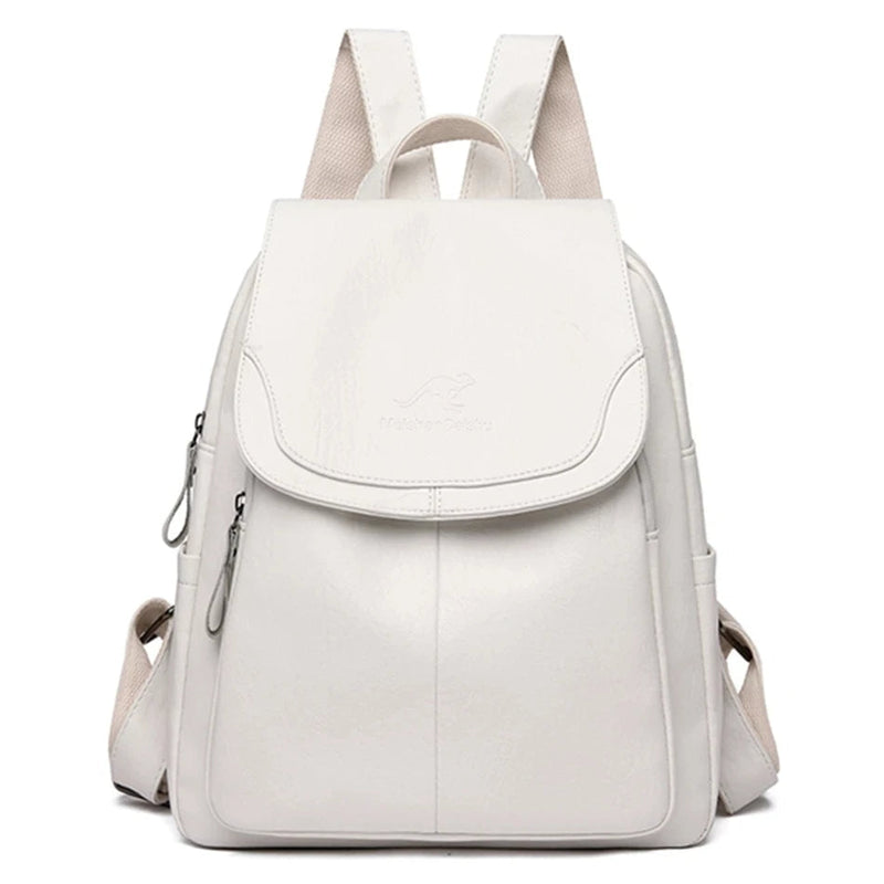 Lederrucksack UrbanVault | Antidiebstahl-Design | Eleganter Reisebegleiter | Für 15" Laptop