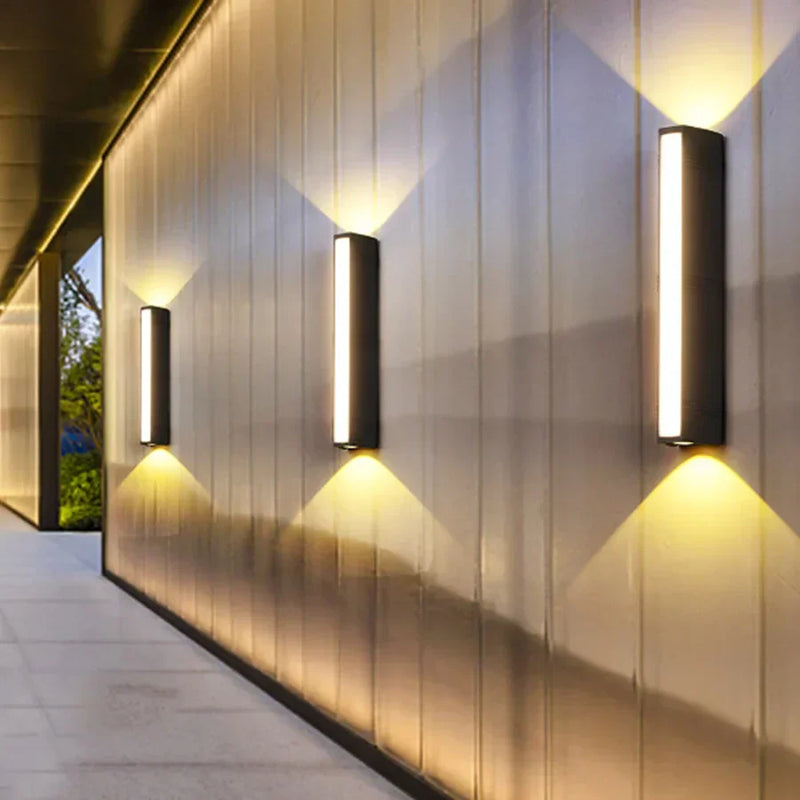Lumurex LED Außenwandleuchte IP65 | Warmweiß 3000K | Aluminium & Glas | 40×10×6 cm | Wetterfest & Stilvoll