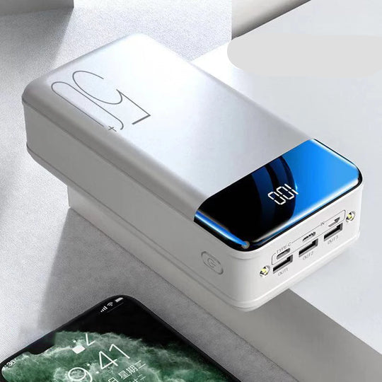 Voltaro Powerbank 100.000 mAh | Ultra-Schnellladen | Für Laptop, Tablet & Smartphone | Kompakt & Extrem Leistungsstark
