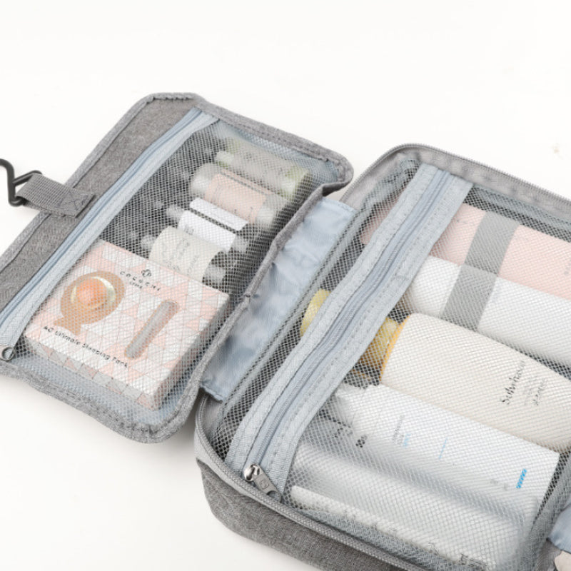 Travelique Reise-Kosmetik-Organizer | Kompakt & Wasserabweisend | Mit 4 Fächern & 360° Haken | Für Damen & Herren