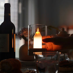 LED Kerze GlowCandle | Handgesten-Steuerung | Warmweißes Licht | 8,6 x 13 cm