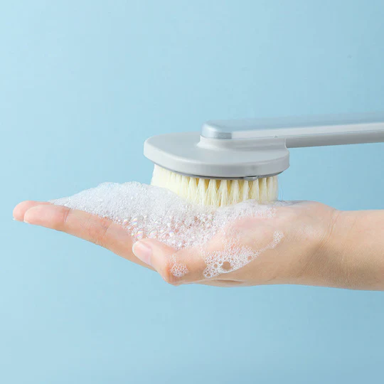 GlowWhisk – Sanfte Reinigung, tiefe Pflege!