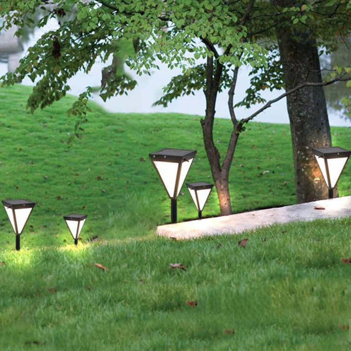 Lumavera LED Außenleuchte im modernen Design | IP65 Wetterfest | Warmweißes Licht | Solarbetrieben | Ø15 cm × H62 cm