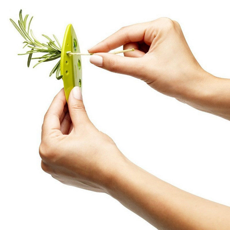 EasyLeaf – Kräuter und Gemüse in Sekundenschnelle entstielen!