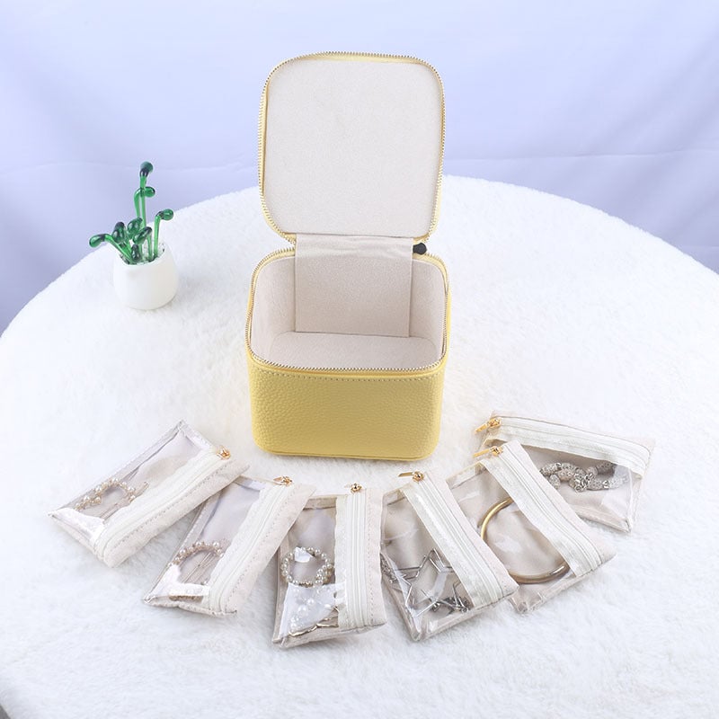 GlamCase – Bewahren Sie Ihren Schmuck sicher und stilvoll auf Reisen!
