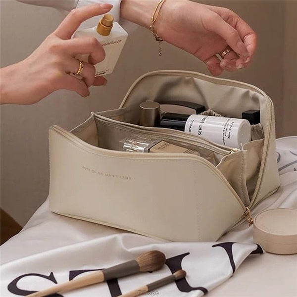 GlamNest – Der smarte Organizer für deine Make-up Essentials!