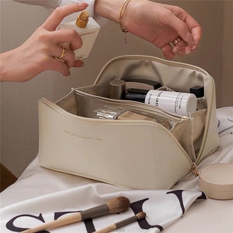 GlamNest – Der smarte Organizer für deine Make-up Essentials!