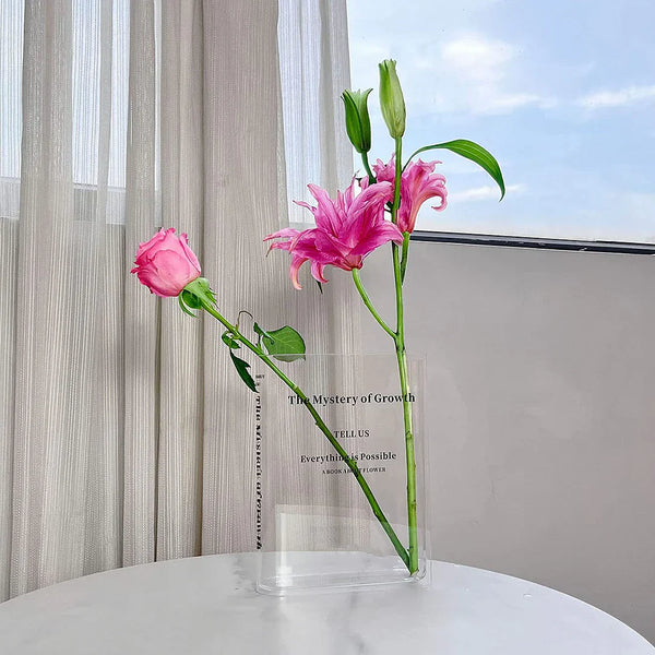 BookBloom – Die Vase, die Geschichten erzählt
