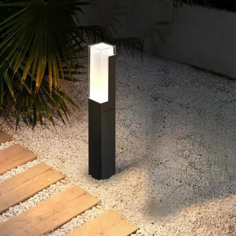 LED Gartenleuchte LumiPath | Wasserdicht IP65 | Aluminiumgehäuse | 30 cm / 50 cm Hoch