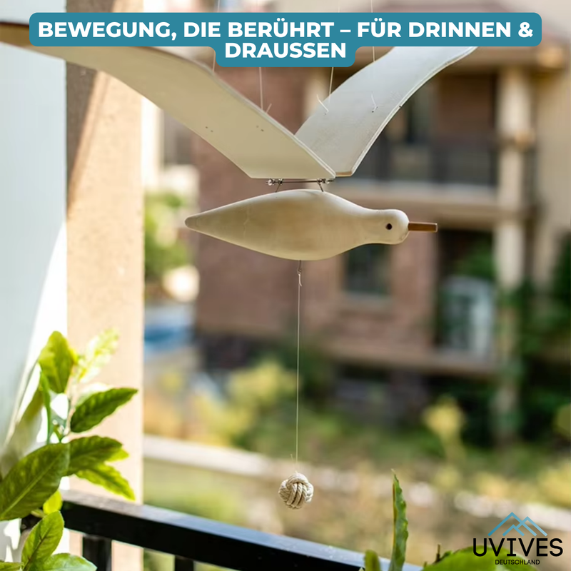 SkyGull – Handgeschnitzte Möwe mit flatternden Flügeln