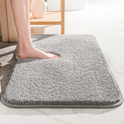 PlushDry – Premium Badematte für kuschelige, trockene Füße!