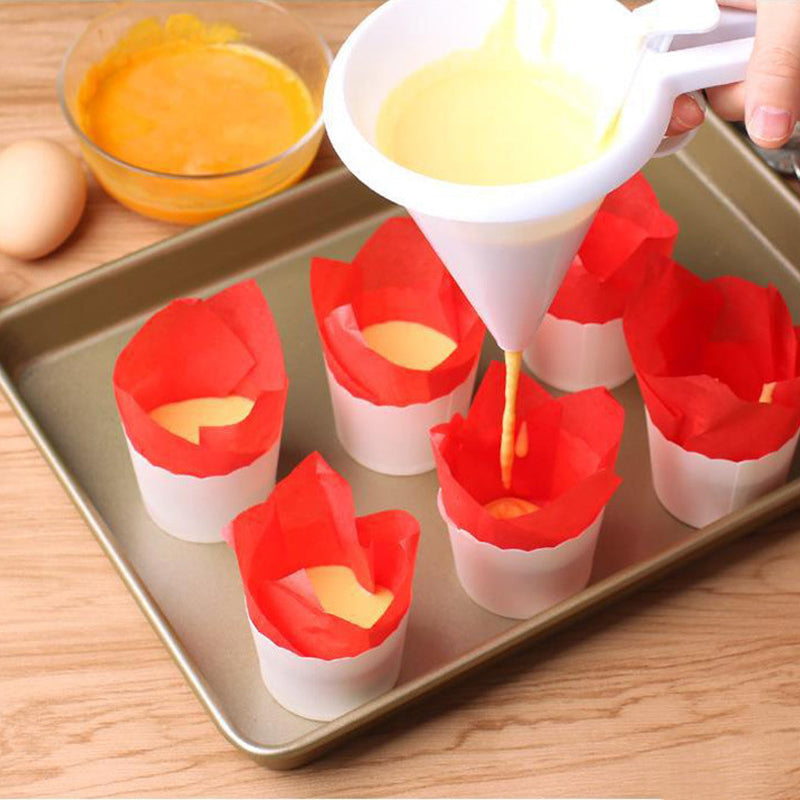 PourSmart – Präzises Messen und Auslaufsicheres Gießen Einfach Gemacht