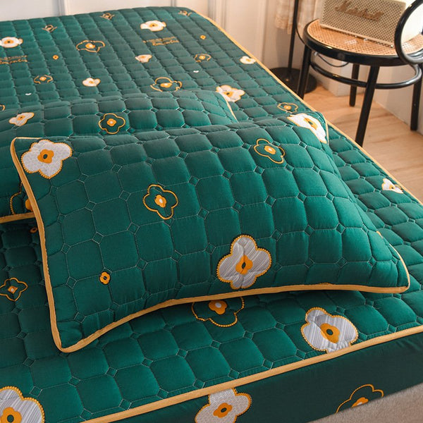 CushioLux - Atmungsaktiver seidiger Matratzenbezug