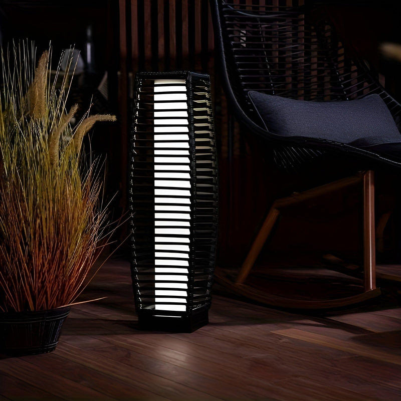 Solunara Solar Bodenleuchte Außen | Warmweißes Licht | Druckknopfsteuerung & Umweltfreundlich | Ø 10 cm | Kunststoff