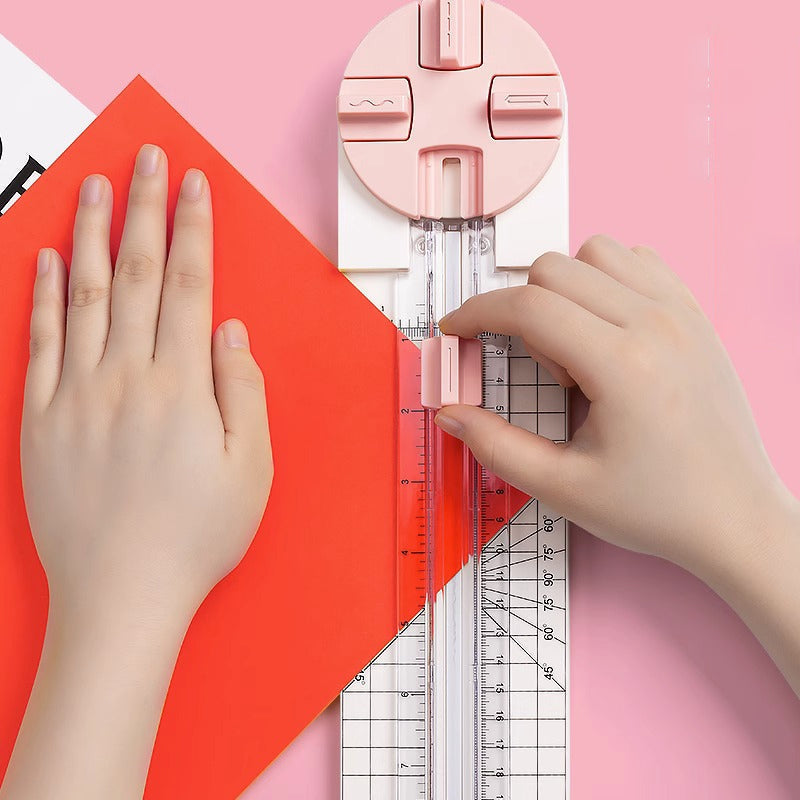 CutCrafts 4-in-1 – Präzises Schneiden für unbegrenzte Kreativität