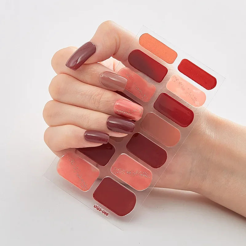 GlitzNail – Festliche Weihnachtsnägel Schnell, Komplett Ohne Salon