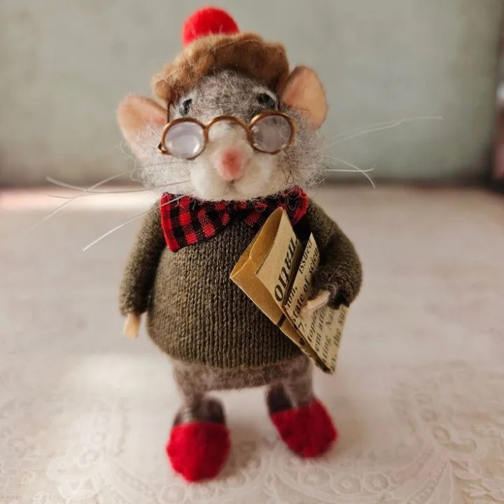 TinyTail – Handgefertigte Maus voller Herz und Winterzauber