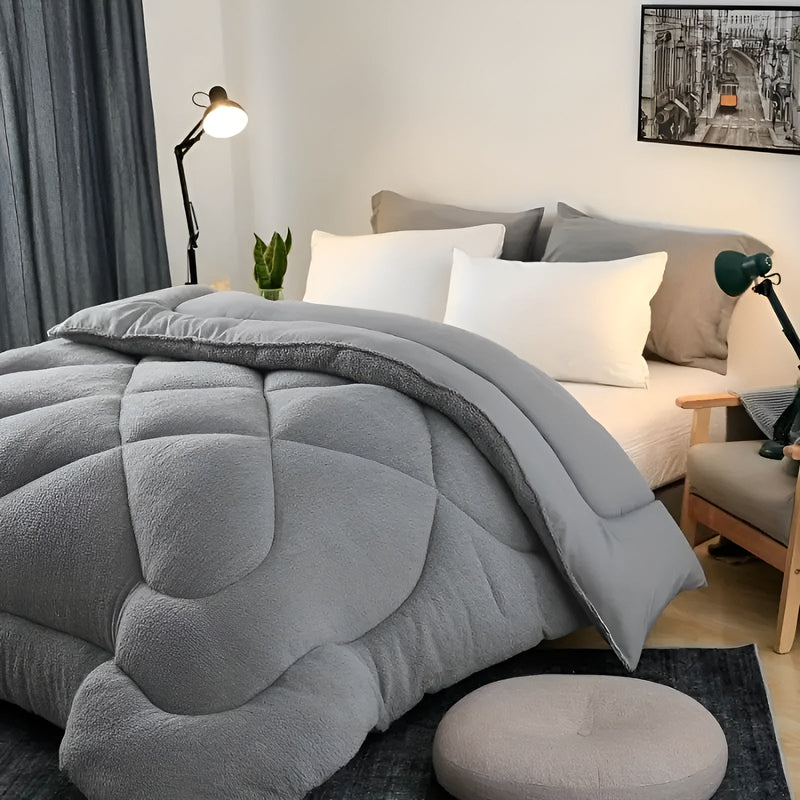 Milchvlies-Steppdecke Veluvia | Extra Weich & Wärmespeichernd | Doppellagig & Pflegeleicht | Ideal für Herbst & Winter
