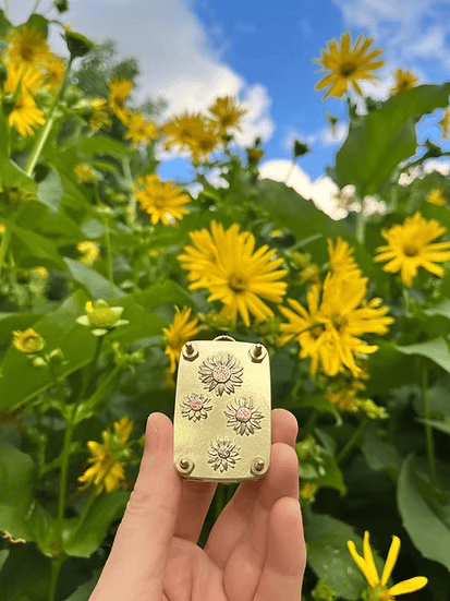 FloraKeep – Halten Sie Ihre geliebten Blumen für immer frisch!
