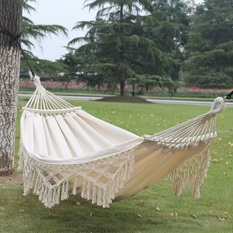 Boho-Hängematte Lunaria Breeze | Mit Pompons & Streifen | Baumwolle | Für 2 Personen | 43–54 kg Tragkraft