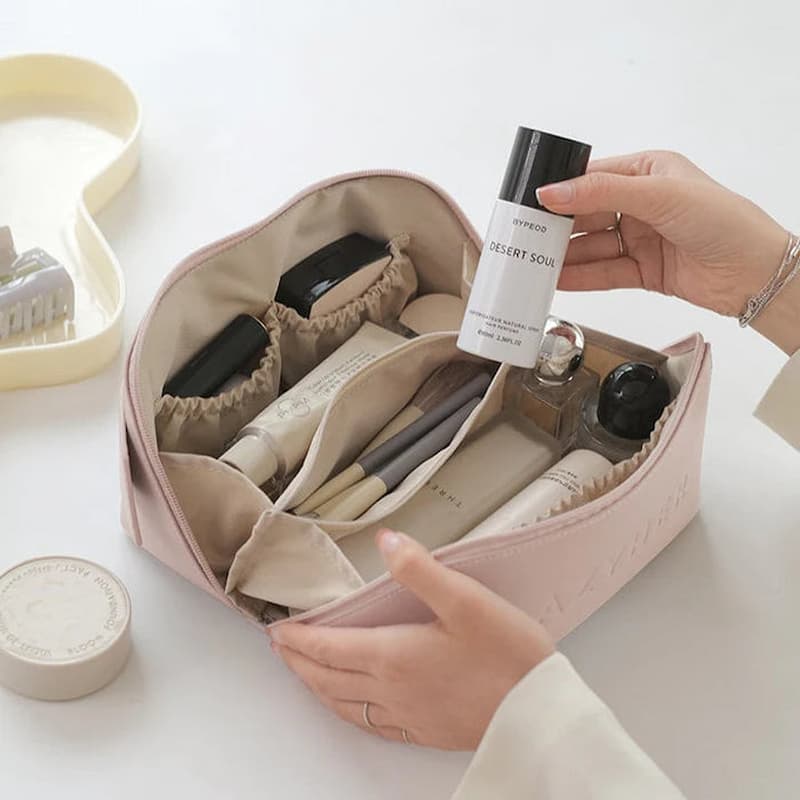 GlamNest – Der smarte Organizer für deine Make-up Essentials!