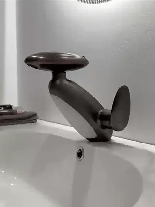 TechSplash – Eleganz, Leistung und Ambiente vereint in einem Wasserhahn