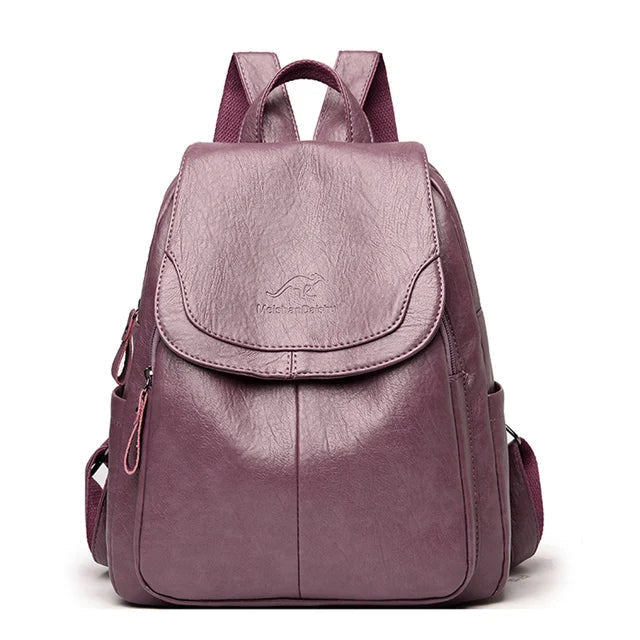 Lederrucksack UrbanVault | Antidiebstahl-Design | Eleganter Reisebegleiter | Für 15" Laptop