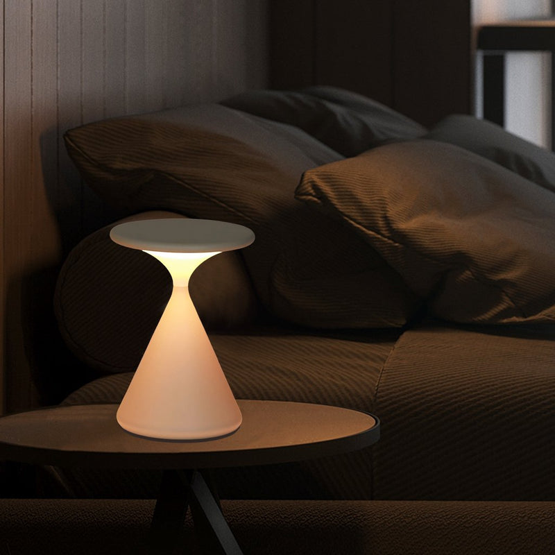Sandoro LED Tischlampe Zanduhr-Design | Warmweiß 2200K–2700K | Touch-Dimmer | Ø13×18 cm | Kabellos & USB-C