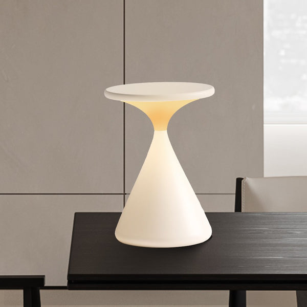 Sandoro LED Tischlampe Zanduhr-Design | Warmweiß 2200K–2700K | Touch-Dimmer | Ø13×18 cm | Kabellos & USB-C
