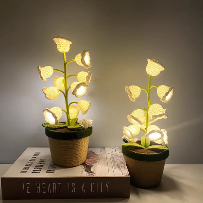 LilyGlow – Die Häkel-Lilienlampe mit ewiger Blüte!