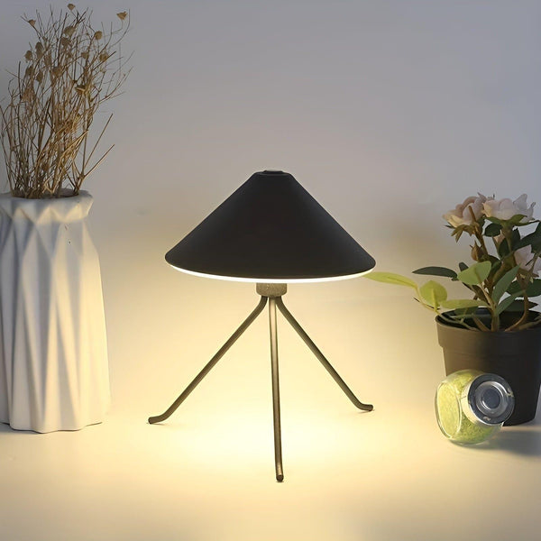 Lumavero LED Tischlampe USB | Wiederaufladbar & Dimmbar | Modernes Design | Metall | 8–12 Std. Laufzeit | Schwarz, Gold, Silber