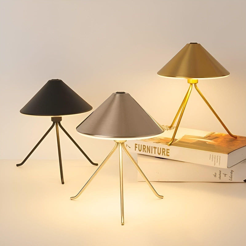 Lumavero LED Tischlampe USB | Wiederaufladbar & Dimmbar | Modernes Design | Metall | 8–12 Std. Laufzeit | Schwarz, Gold, Silber