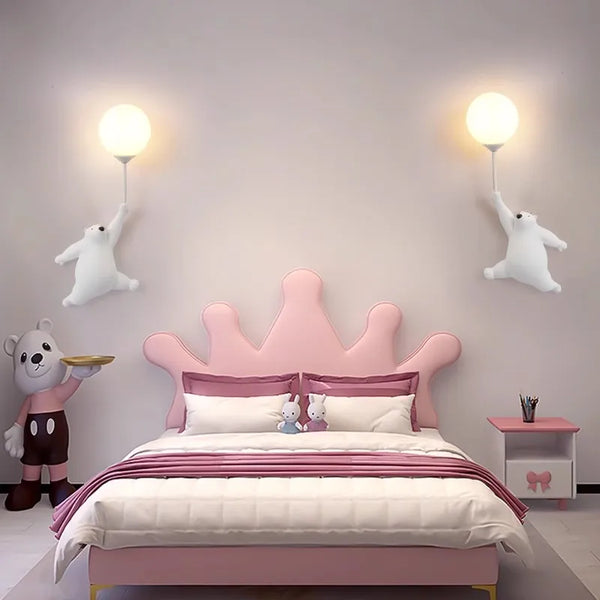 Kinder-Wandleuchte LUMIBÄR | Cartoon-Design mit 3D-Mond | Sanftes Nachtlicht | 19×36 cm