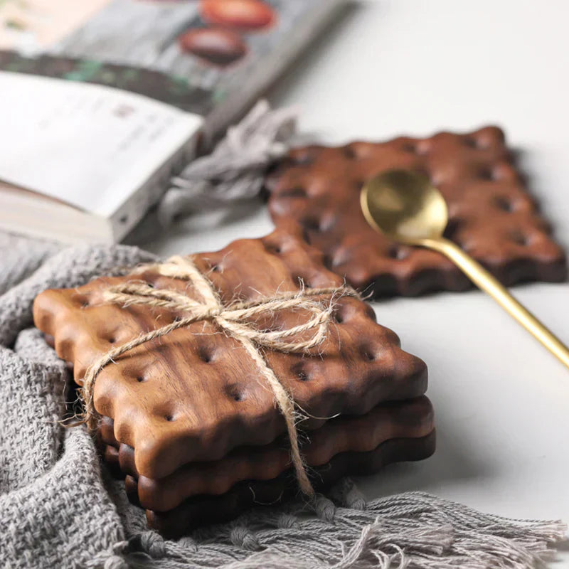 BiscWood – Stilvolle Untersetzer im Keksdesign!