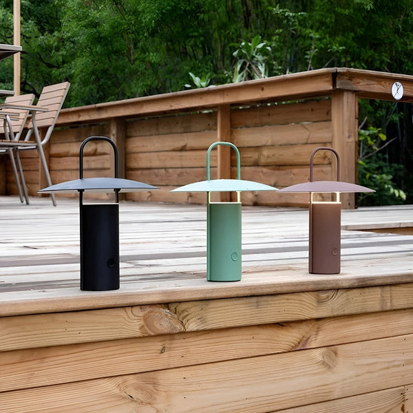 LumiAura LED Gartenlampe Wiederaufladbar | Wasserdicht & Kabellos | Warmweißes Stimmungslicht | 7x19x24 cm