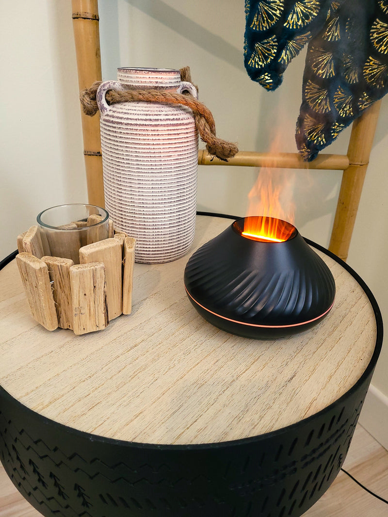 LumiFlare Aromadiffusor | Flammeneffekt & Beruhigender Nebel | 130 ml | Für Entspannung & Wohlfühlatmosphäre