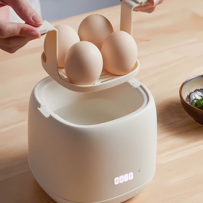 Elektrischer Eierkocher EggiCook | Perfekte Eier per Knopfdruck | Automatische Abschaltung | 4 Eier