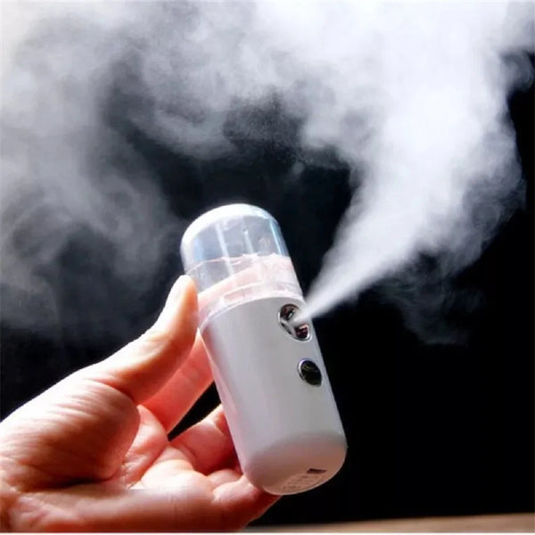Gesichtsbefeuchter Mistella NanoSpray | Wiederaufladbar & Ultrafeiner Sprühnebel | 30 ml Tank | Kompakt 10 cm | Für alle Hauttypen