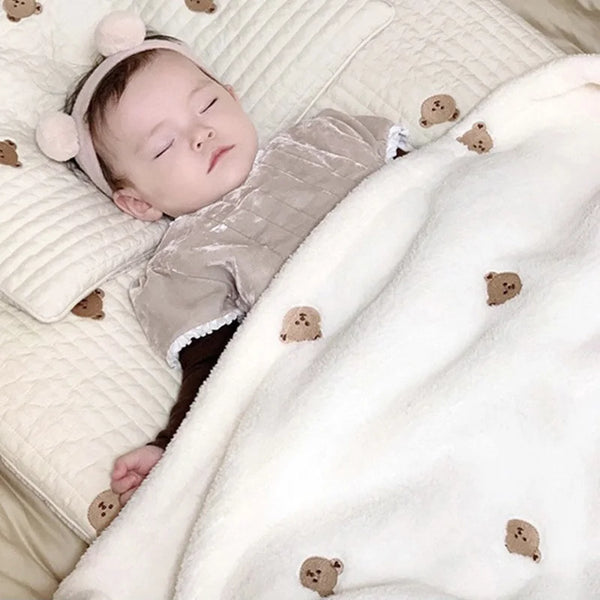 BearSnug | Babydecke aus Baumwoll-Coral-Fleece | 125×90 cm | Weich & Wärmend