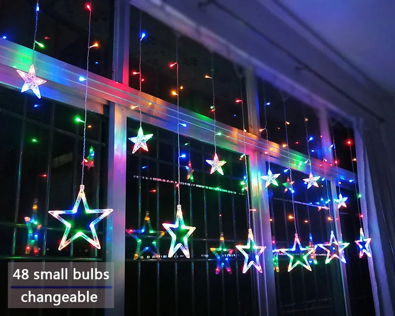 Lunessa LED Vorhanglichter Sterne | Koppelbar & Energiesparend | Für Innen & Außen | Warmweiß | Mehrere Lichtmodi