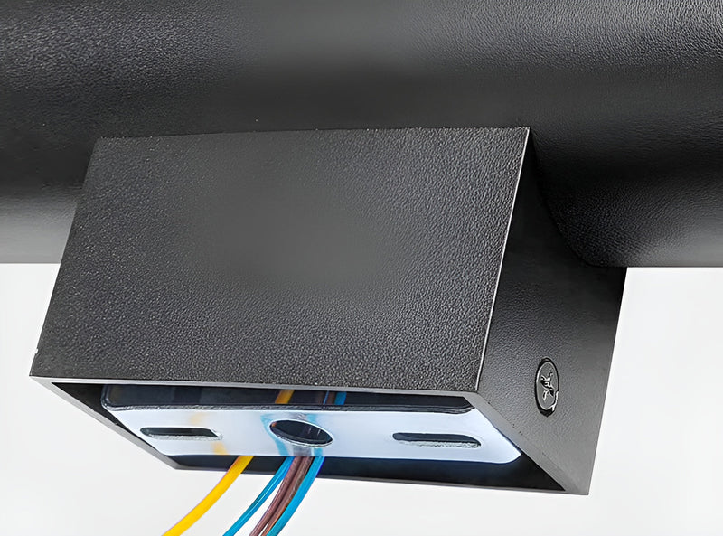 Wandleuchte LUMOREA | Goldfinish aus Aluminium | COB-LED-Technologie | Erhältlich in 15–60 cm