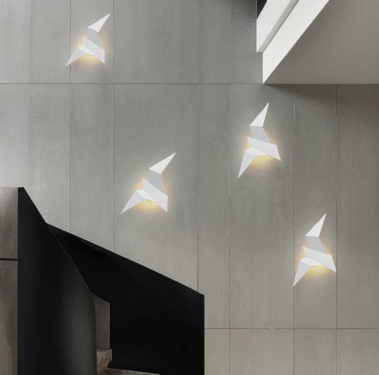 Wandleuchte TSURINA | Japanisch inspiriertes Origami-Design | LED E27 | 3 Lichtfarben | 34x16,5 cm