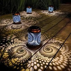 LioraSpira Projektionsleuchte Solar Gartenlampe mit Spiralprojektion | Künstlerisches Design | Wetterfest | 28x19x13 cm