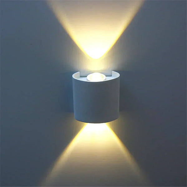Velunara LED Wandleuchte Modern | 40 LEDs | Warmweiß 3000K | IP65 Wasserdicht | 7,7×7,7 cm | Aluminium