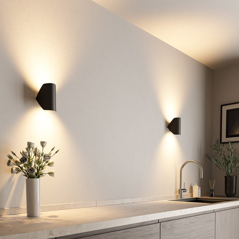 LED Wandleuchte AXIVIA | Schwenk- & neigbar | Warmweiß 2700K | IP65 Außenbereich | 16,5x10,5x11,5 cm