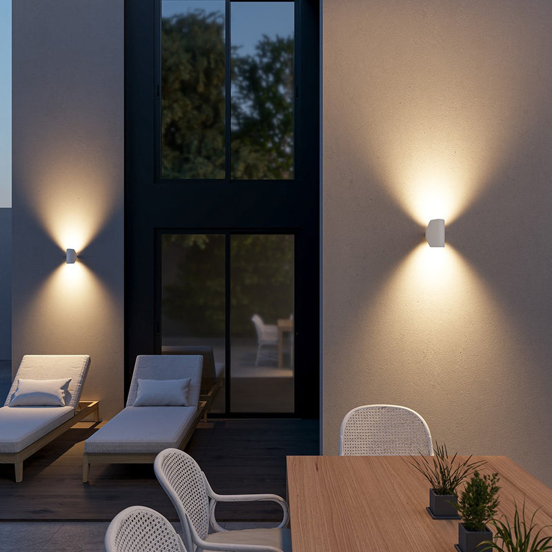 LED Wandleuchte AXIVIA | Schwenk- & neigbar | Warmweiß 2700K | IP65 Außenbereich | 16,5x10,5x11,5 cm