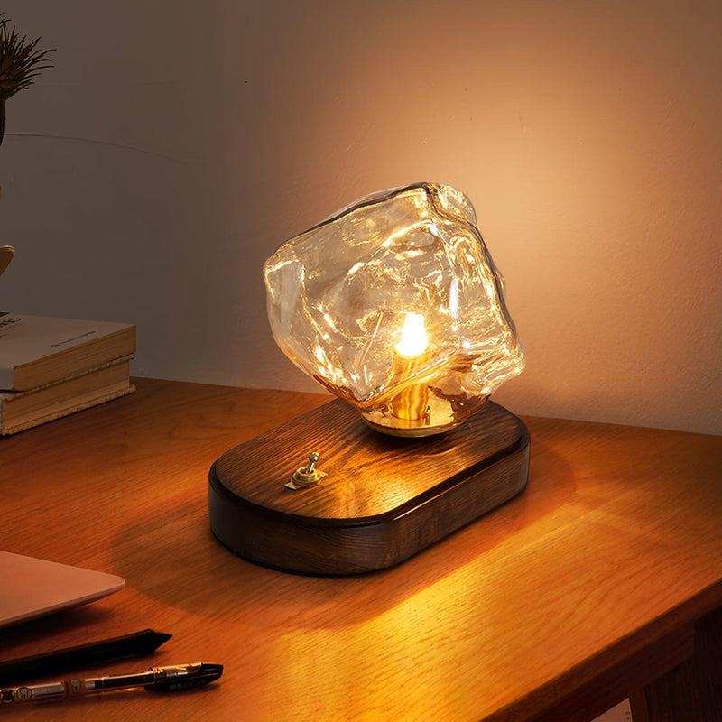 Eisvella Tischlampe Eisstein-Design | G9 Fassung | Glas, Holz & Metall | 20×12×15 cm | Warmes LED-Licht