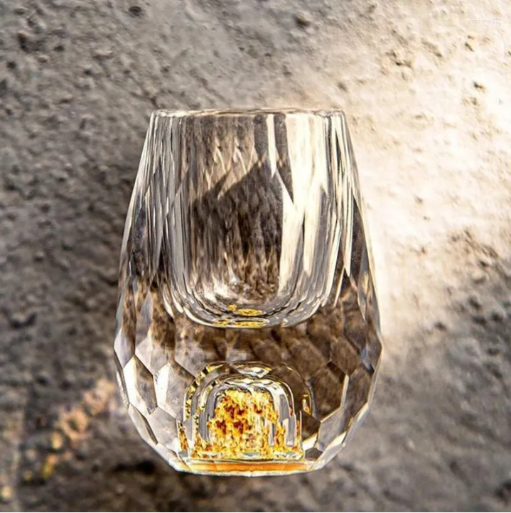 GemChisel - Luxuriöses Kristall-Schnapsglas