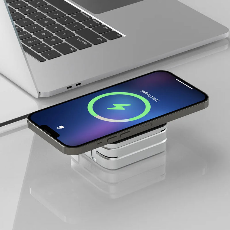3-in-1 Wireless Ladegerät MagNivo FoldCharge | Faltbar & Magnetisch | Für Smartphone, Smartwatch & Kopfhörer | 15 W Schnellladung